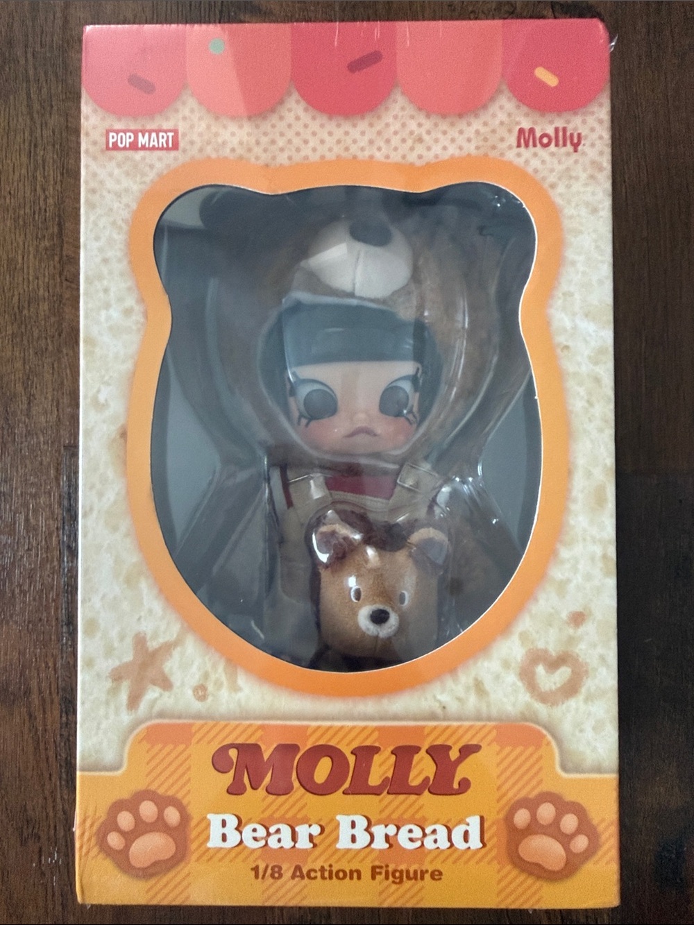 Molly Bear Bread 1/8 Action Figure